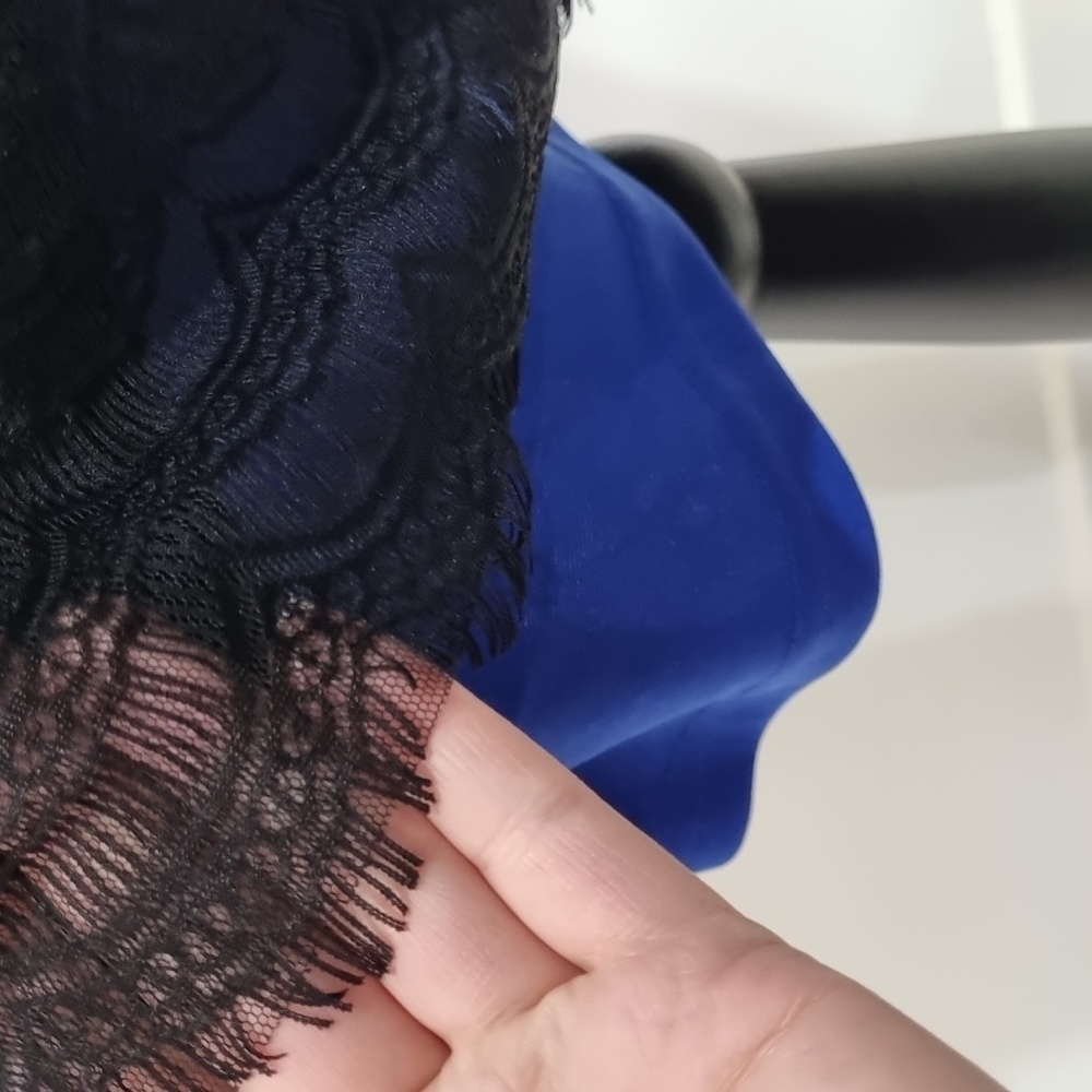 Montique, blue with black lace overlay, bodycon dress, size 10 - Picture 3 of 12